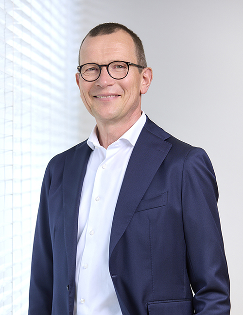 Executive Coach und Berater - Christian Gleimann Executive Coaching und strategische Beratung für Menschen, die Verantwortung tragen - Christian Gleimann. Strategische Beratung für CHROs und Organisationen. Strategic Advisory for CHROs and Organisations